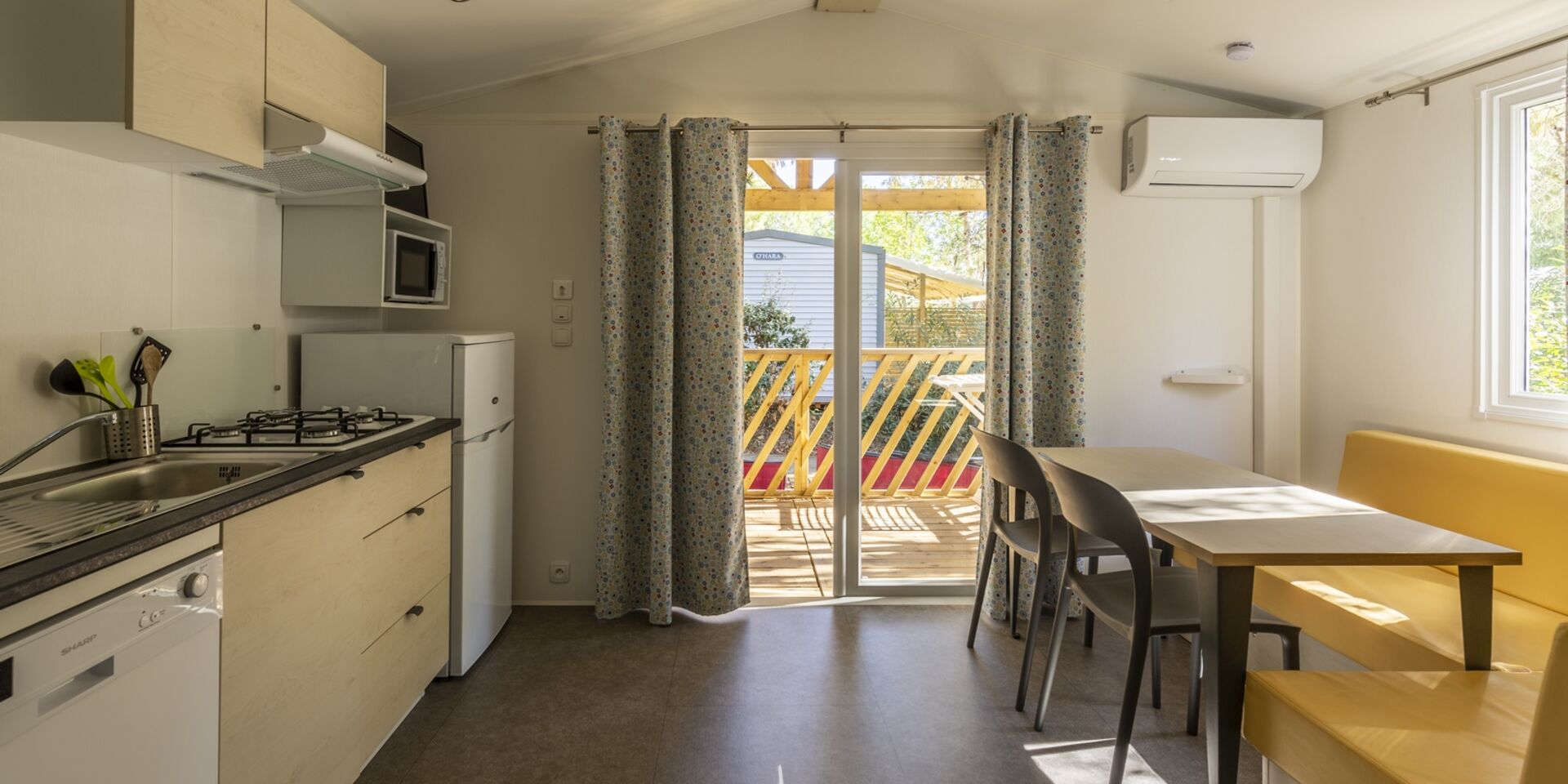 Camping Hyères Zuid-Frankrijk Stacaravan Comfort Luxe