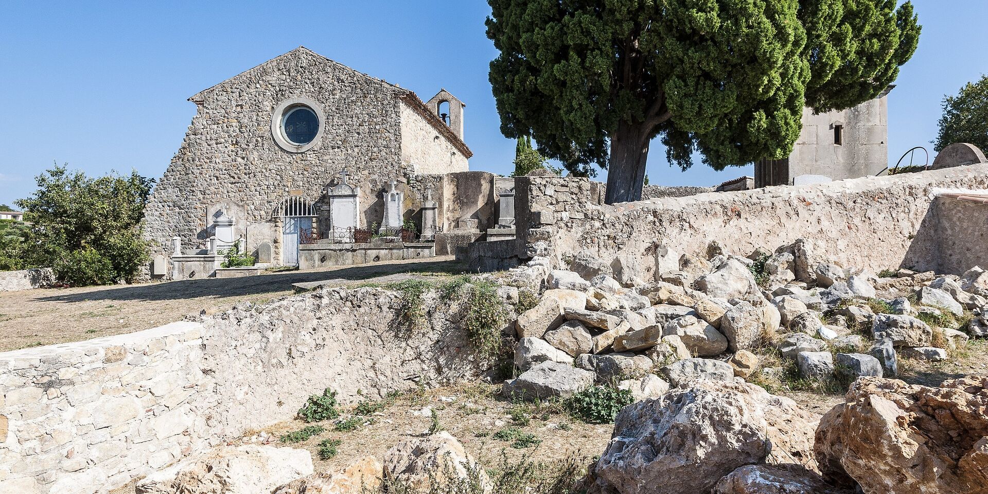 Montauroux: dorpje in de heuvels van de Provence